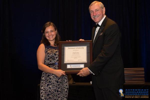 Angela Jones wins Astronaut Scholarship undergraduate research summer fellow