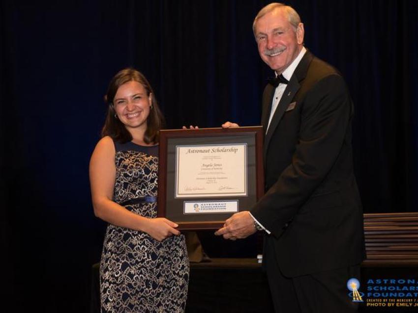 Angela Jones wins Astronaut Scholarship undergraduate research summer fellow