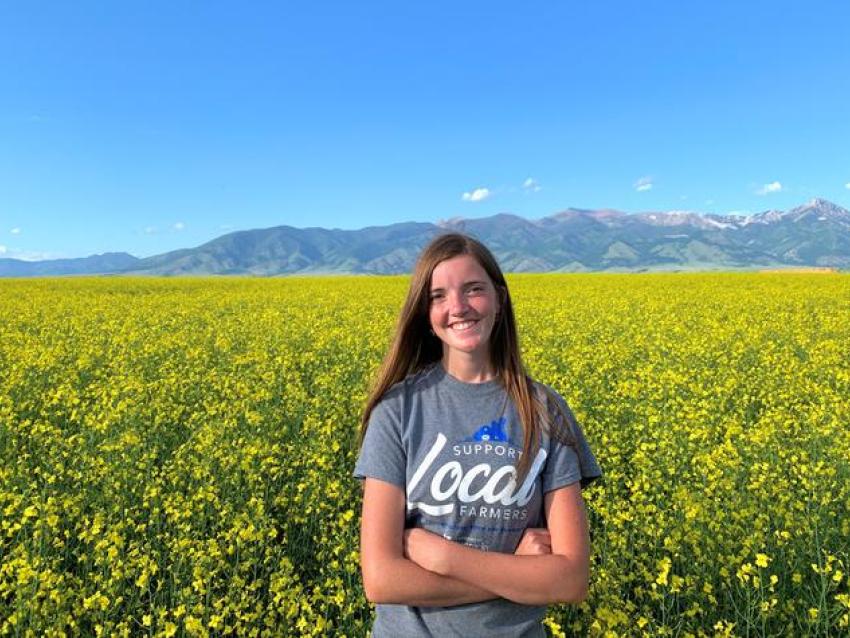 Rebecca Caldbeck Honors Award