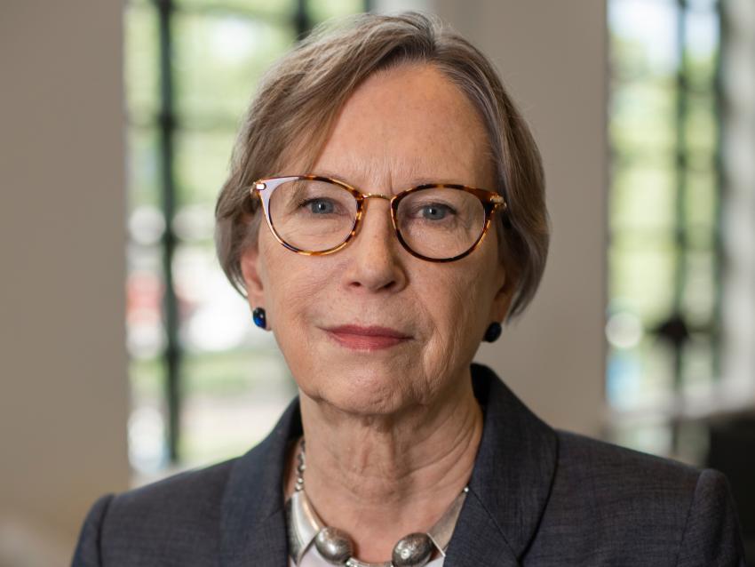 Dr. Julia Costich